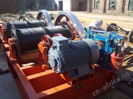 QPQ弧形闸门双吊启闭机