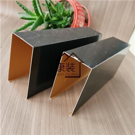铝型材木纹氟碳铝方通商场过道U型吊顶铝格栅转印木纹铝方通天花吊顶材料