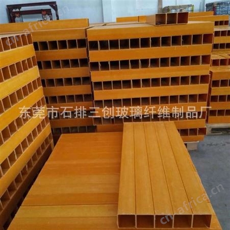 专业生产直销高强度耐腐蚀玻璃钢标桩 电缆管道标志桩 燃气标志桩