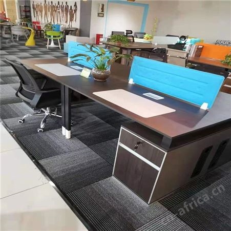 办公屏风工位 旭峰家具 二人位桌椅组合屏风工位 办公位价格