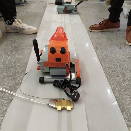 黑龙江土工膜双轨热熔焊机 hdpe土工膜爬焊机