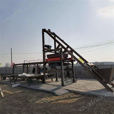 小型预制构件生产线设备 预制连锁块布料机 生产空心六棱块的机器