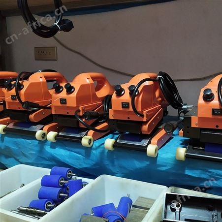 黑龙江土工膜双轨热熔焊机 hdpe土工膜爬焊机