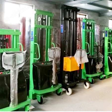 腾拓 供应半电动堆高车 液压叉车2吨 电动叉车配件 可定做
