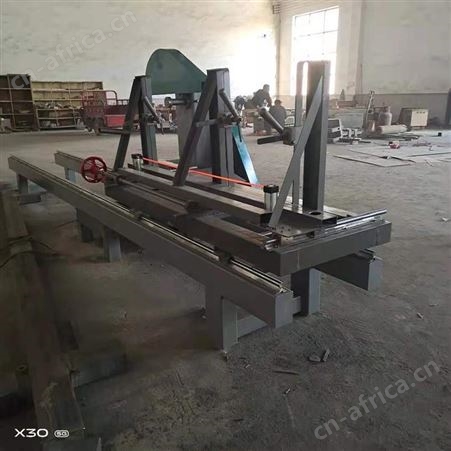 腾拓 木板推台锯 1-5米小型全自动圆木推台锯 开料锯板机 开板锯