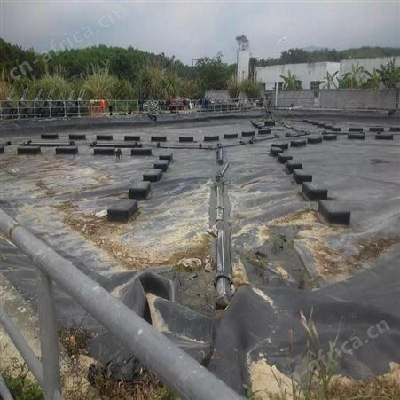 恒瑞通土工膜厂家定制 土工膜一米多少钱 养殖土工膜