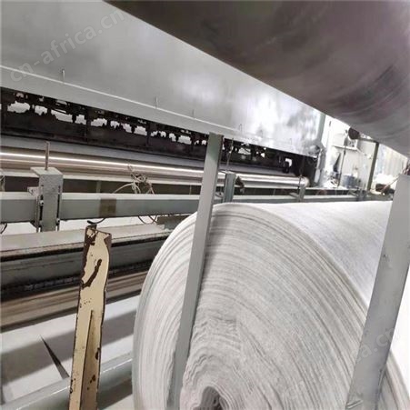 两布一膜复合土工膜400g 蓄水池防渗 防水土工布土工膜