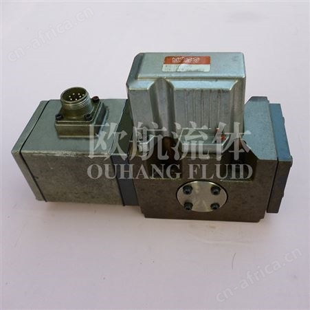 供应 维修原装美国moog穆格伺服阀J661-567A系列