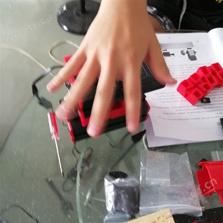 供应精星Z20001小型锯床 微型锯床价格 精星小型锯床 微型锯床