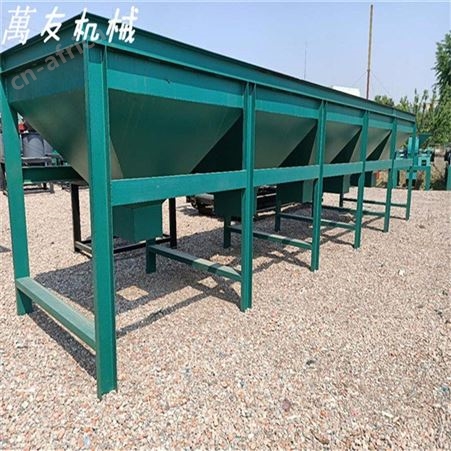 鸡粪加工有机肥使用设备 羊粪牛粪发酵用翻堆机翻粪机 年产5万吨猪粪有机肥设备方案规划