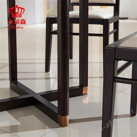 卡尔森苏州家具厂新中式餐桌椅实木酒店大圆桌餐桌椅组合 现代会所餐厅家具定制