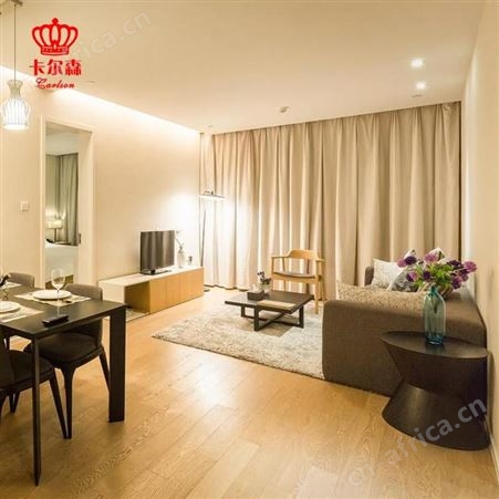 卡尔森苏州家具厂样板房实木床标间现代客房全套床头柜板式酒店工程家具批发定制
