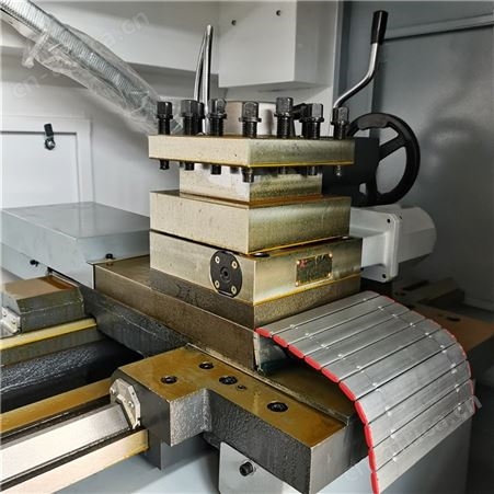 客户定制CK6140-750数控车床 主轴孔52mm无级变速