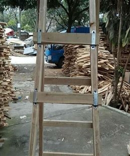 木梯什么价格   木梯供应  家用木梯