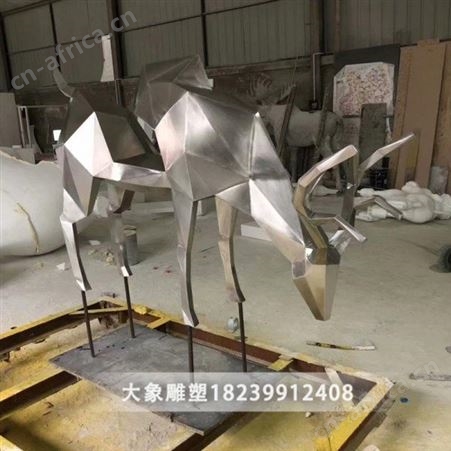 不锈钢仿铜景观雕塑定做剪影运动体育人物造型设计制作