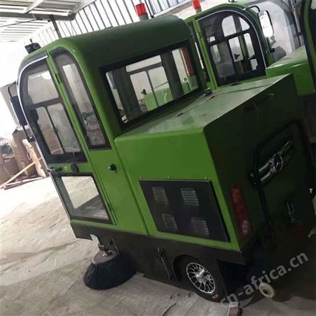 多功能电动清扫车 道路养护扫地车 体积小巧轻便灵活