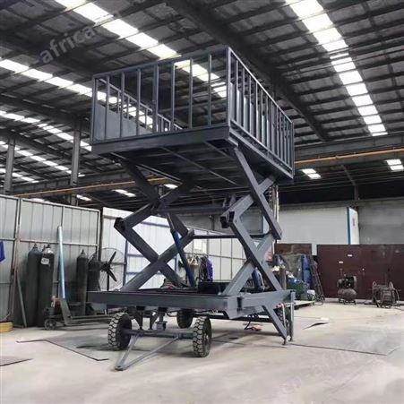 液压卸猪台 养殖场装猪升降机 上猪出猪 专业养殖设备厂家