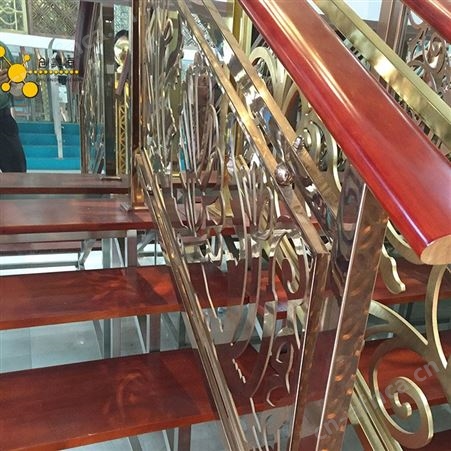 不锈钢门厂家 不锈钢折叠门纯304材料