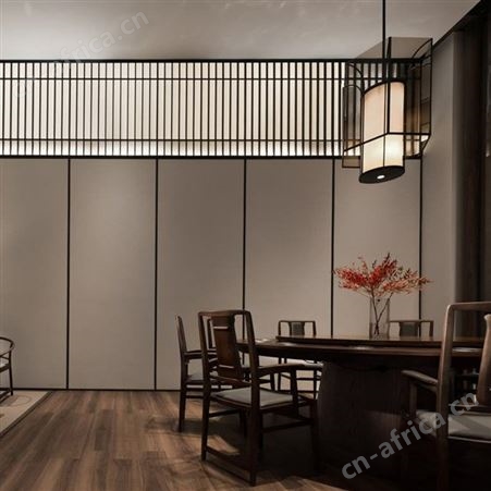 新中式实木圆桌厂家 酒店会所餐厅圆形餐桌椅 轻奢胡桃木圆餐桌批发