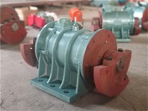 振动电机机壳断裂的原因及防护办法