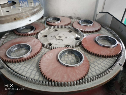 小型立式双面研磨机维护保养